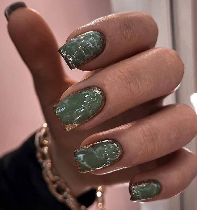 Top 16 nail design trends 2022: Sparkling Colors In Trend Again