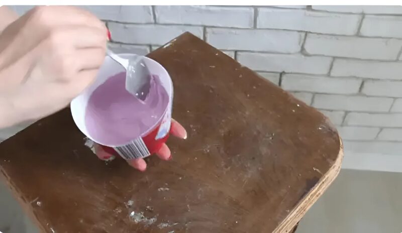 Kreative Umgestaltung einer alten Kommode: Ein Renovierungsprojekt, das Stil und Qualität vereint