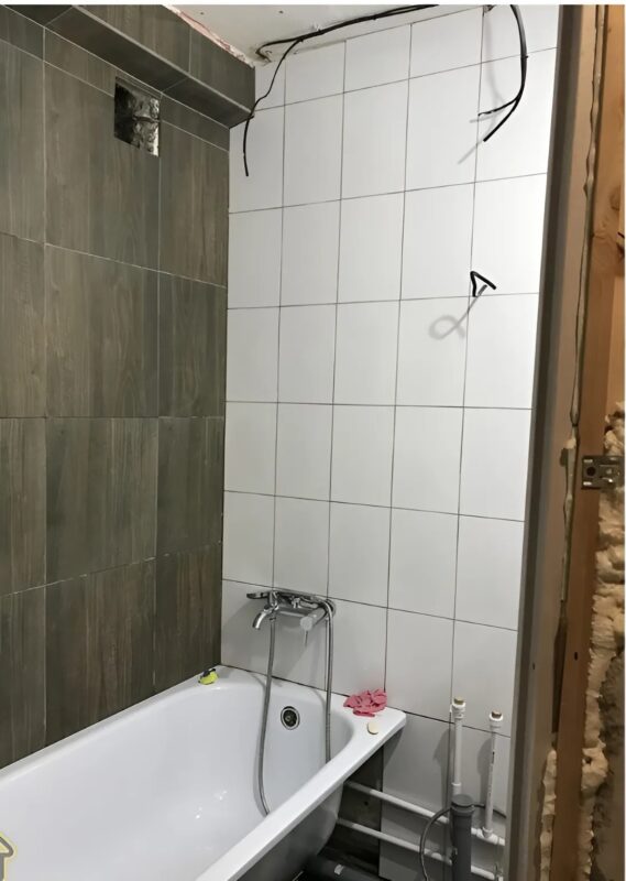 „Ich habe das Badezimmer meiner Mutter komplett renoviert, ein erfolgreiches und lohnendes Projekt 🛠️.“
