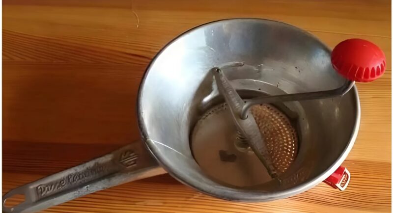 Eine erstaunliche Entdeckung in der Küche meiner Großmutter! — Was ist das?