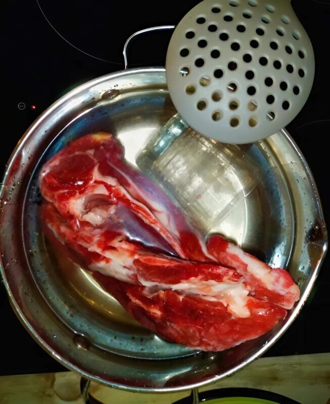Was meine Großmutter in ihren Kochtopf warf, ließ mich sprachlos zurück… und doch war es genial!