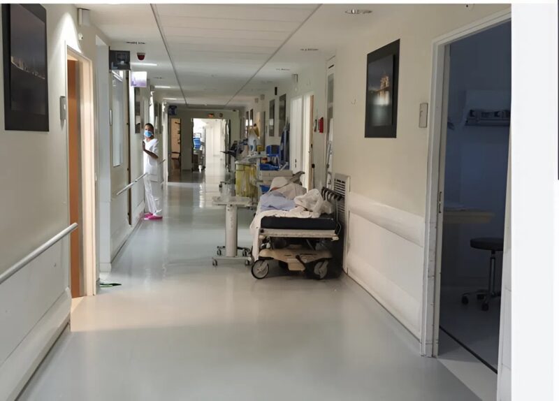 Eine dunkle Nacht im Krankenhaus, eine stille Kraft wachte und veränderte mein Schicksal