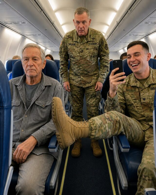 Ein arroganter junger Soldat drückte einen schweigsamen alten Mann mit seinem schweren Militärstiefel gegen seinen Flugzeugsitz. Niemand hätte sich vorstellen können, dass ein einfaches Detail schon bald die Stimmung in der gesamten Kabine verändern würde.